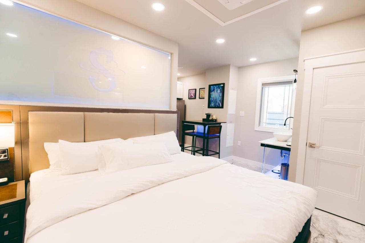 River Sirens Hotel-Contactless Check In Hotel Washington Екстериор снимка