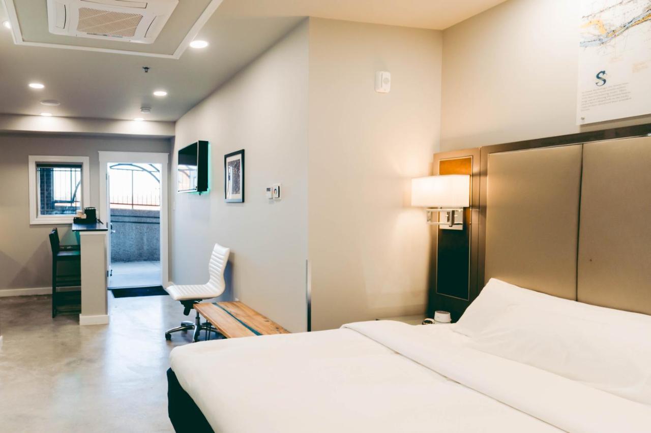 River Sirens Hotel-Contactless Check In Hotel Washington Екстериор снимка