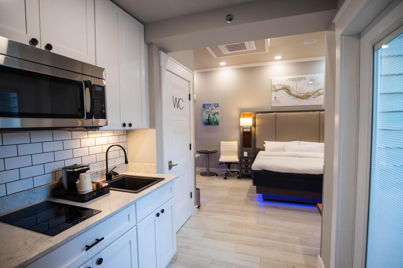 River Sirens Hotel-Contactless Check In Hotel Washington Екстериор снимка