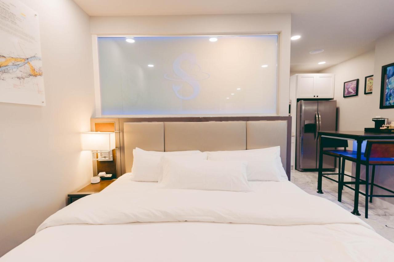 River Sirens Hotel-Contactless Check In Hotel Washington Екстериор снимка